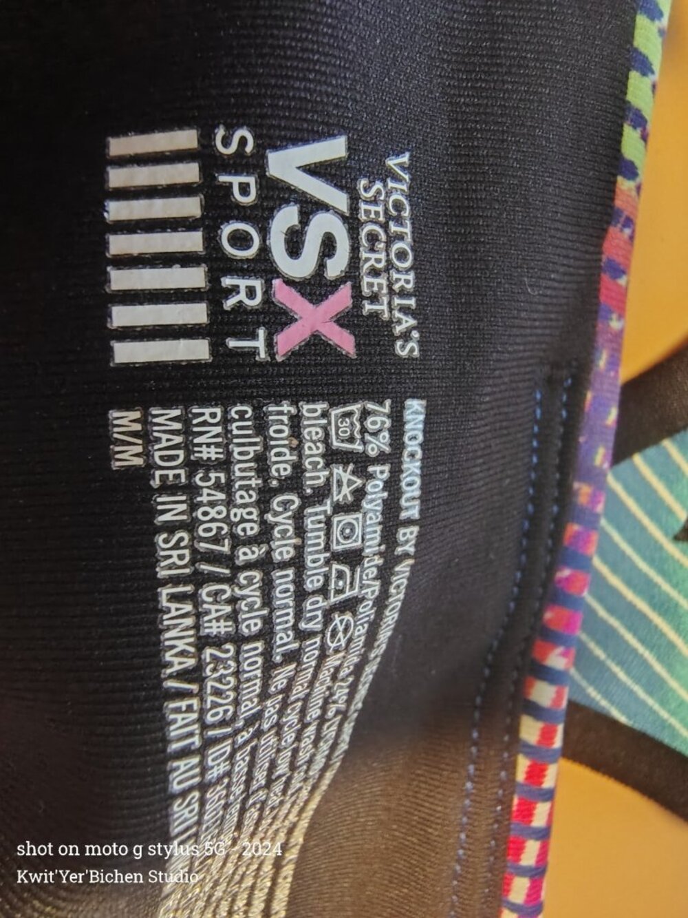 Victoria Secret Workout Set - Picture 6 of 7